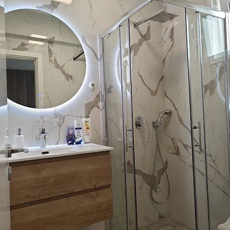 Brand New Sea View Walking Distance To The Sea 200m Апартаменты Лимасол