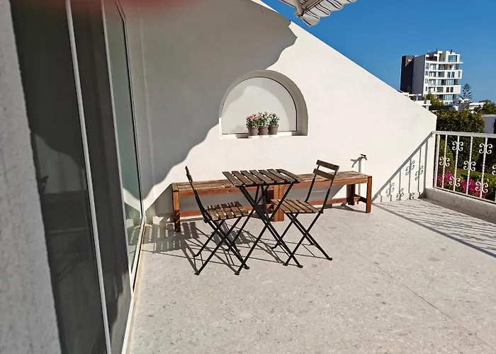 Brand New Sea View Walking Distance To The Sea 200m Lemesos