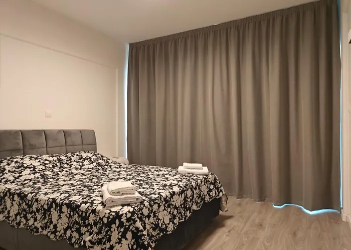 Apartmán Brand New Sea View Walking Distance To The Sea 200m